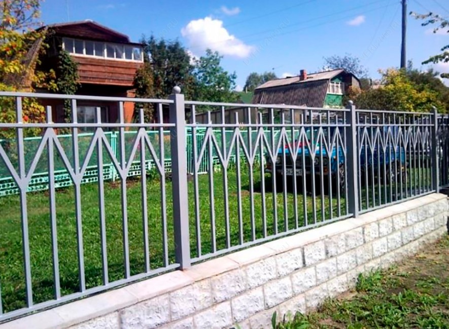 Купить Сварной забор для загородного дома в Москве по цене от 1400 руб. Сварной забор для загородного дома купить Москва